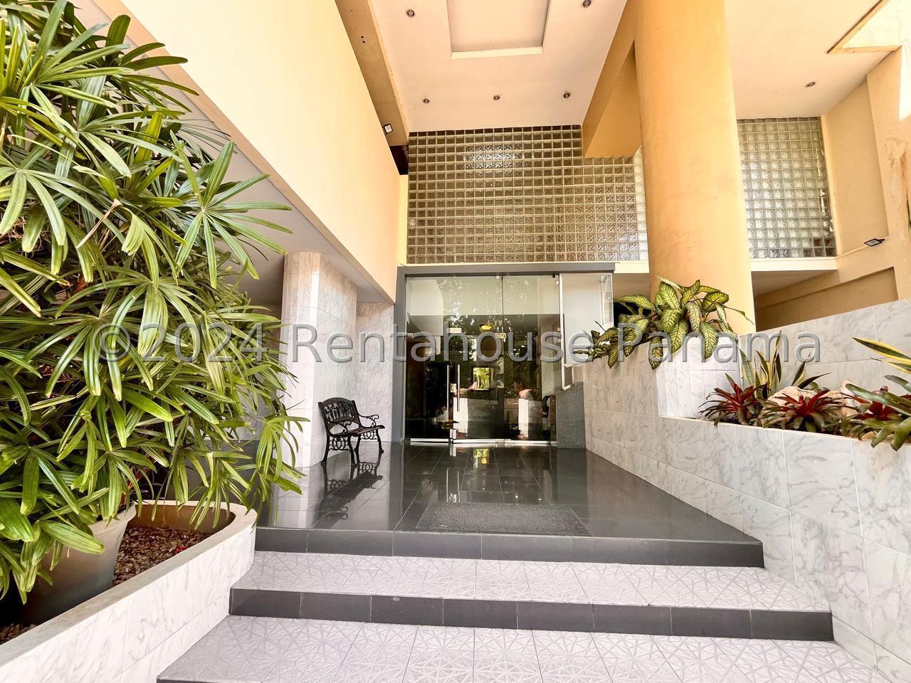 Exclusive apartment